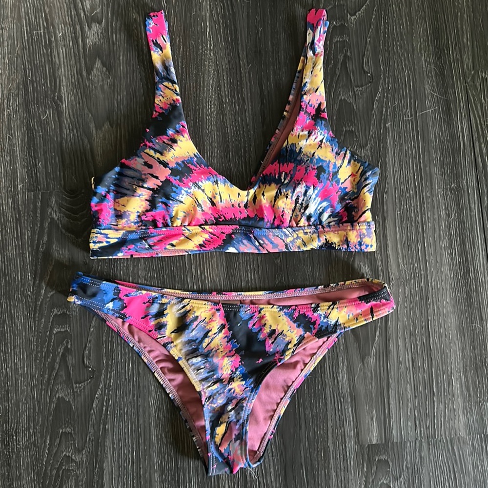 Super cute colorful bikini